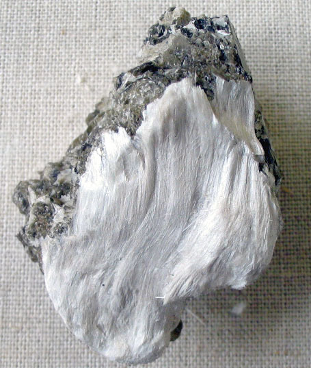 Asbestos with muscovite - victims of mesothelioma in Nevada can bring a lawsuit for damages